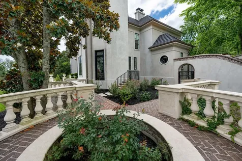 19 Inveraray Nashville TN 37215