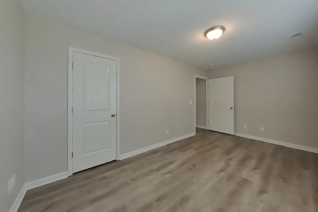 1856 Emily Lane Columbia TN 38401