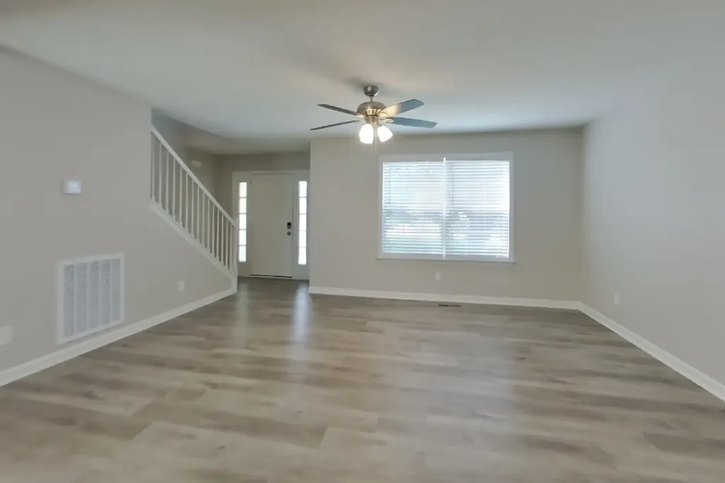 1856 Emily Lane Columbia TN 38401