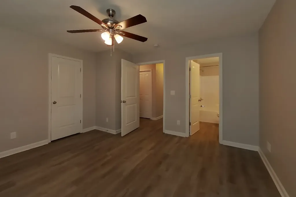 1856 Emily Lane Columbia TN 38401