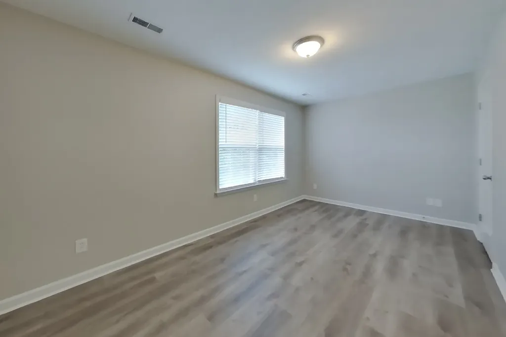 1856 Emily Lane Columbia TN 38401
