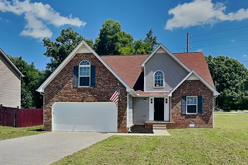 800 Chaney Woods Drive La Vergne TN 37086