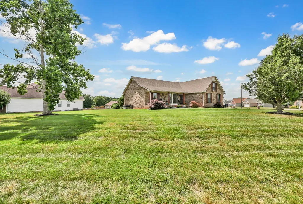 3656 Fieldstone Drive Clarksville TN 37040