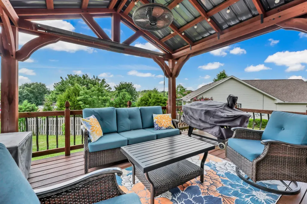 3656 Fieldstone Drive Clarksville TN 37040
