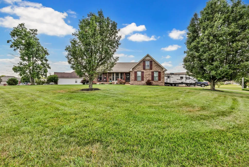 3656 Fieldstone Drive Clarksville TN 37040
