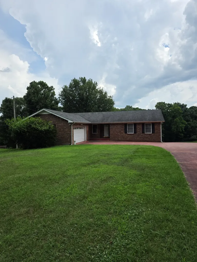 278 Earl Slate Road Clarksville TN 37043