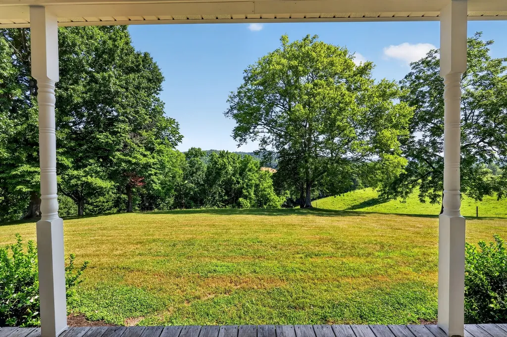 5713 Smith Fork Road Liberty TN 37095