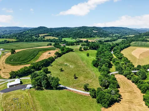 5713 Smith Fork Road Liberty TN 37095
