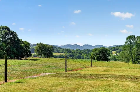 5713 Smith Fork Road Liberty TN 37095