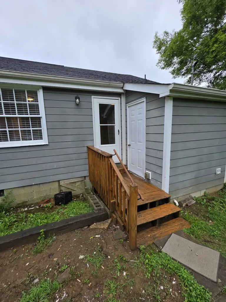 1036 Due West Ave, N Madison TN 37115