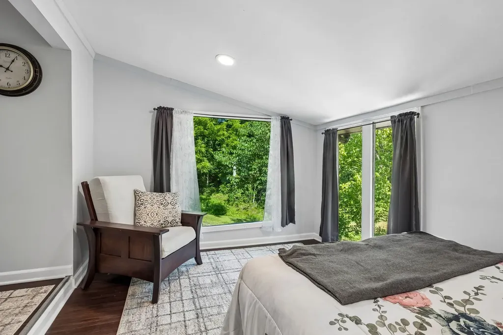 1392 Fairview Boulevard Fairview TN 37062