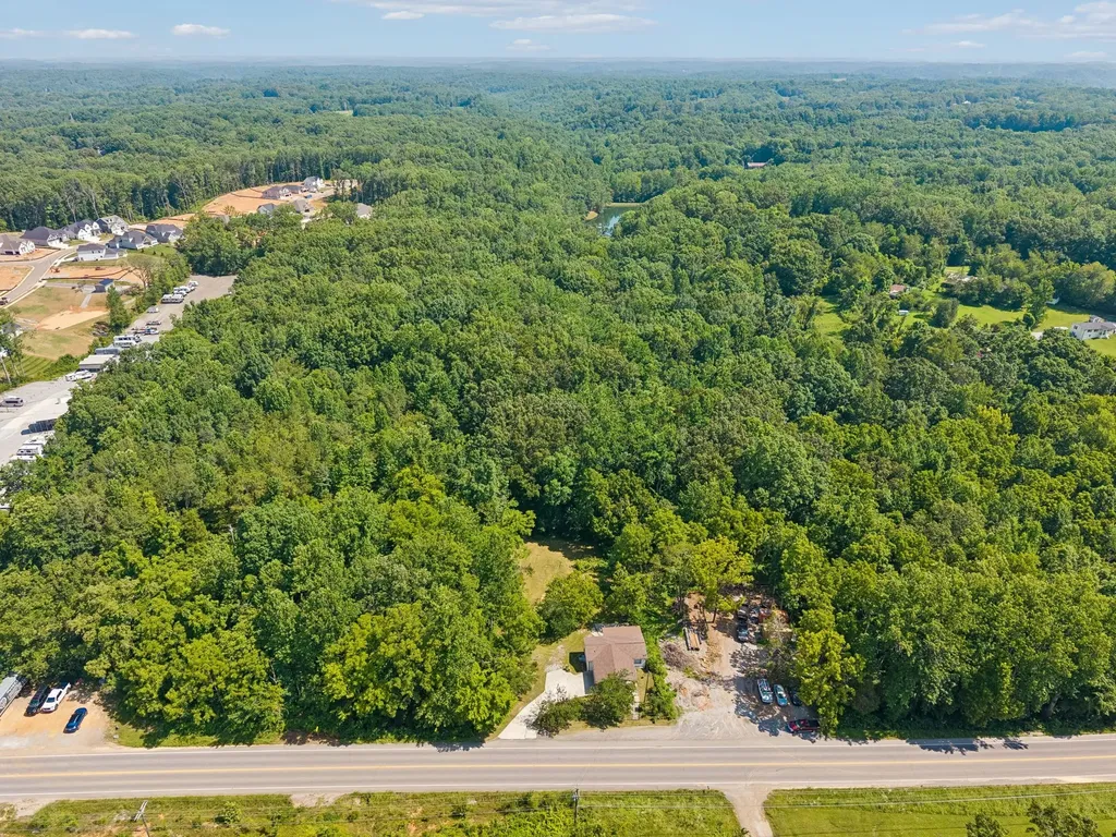 1392 Fairview Boulevard Fairview TN 37062