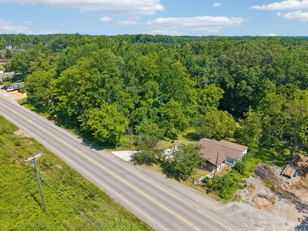 1392 Fairview Boulevard Fairview TN 37062