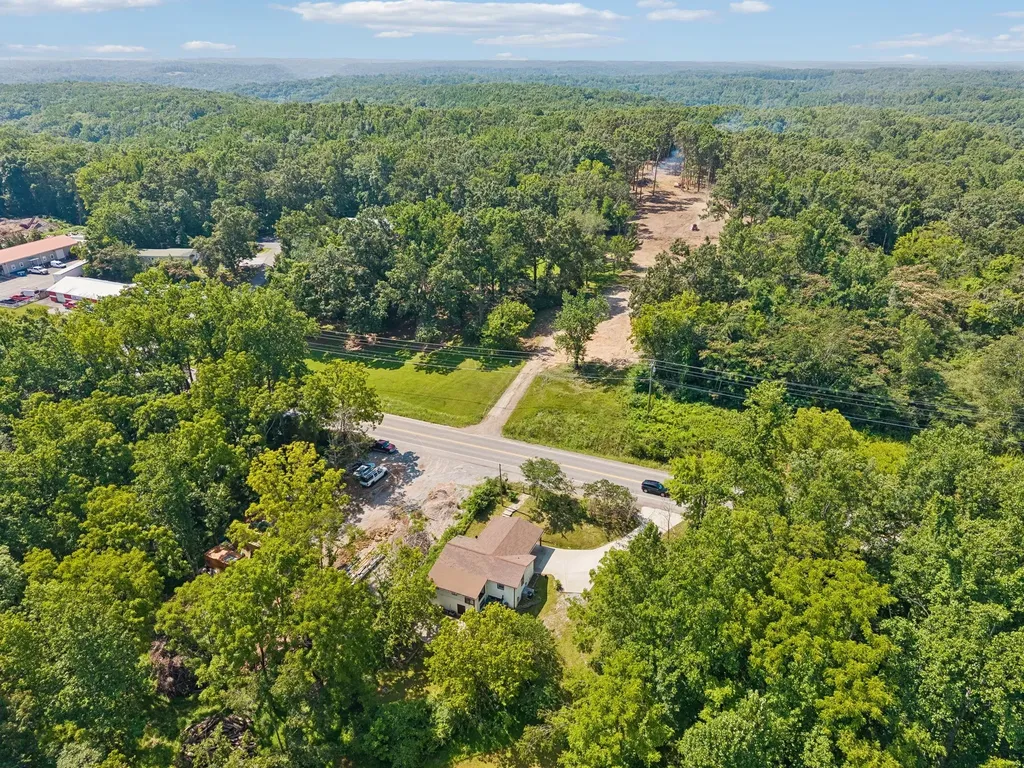1392 Fairview Boulevard Fairview TN 37062