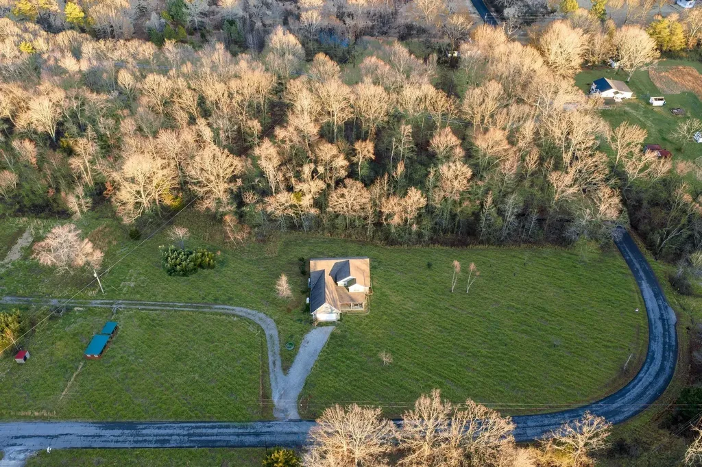 264 Firetower Road Dickson TN 37055