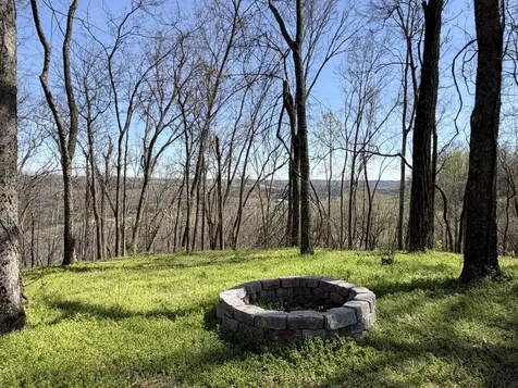 2852 New Highway 7 Santa Fe TN 38482