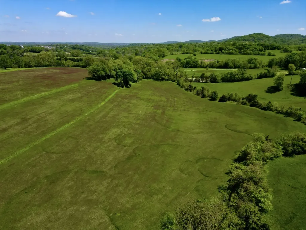 9591 Clovercroft Road Franklin TN 37067