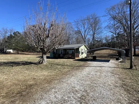 3352 Dunmor Deer Lick Road Lewisburg KY 42256