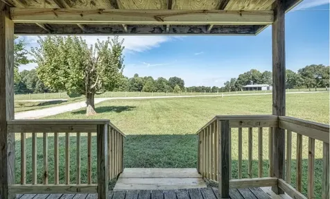 3352 Dunmor Deer Lick Road Lewisburg KY 42256