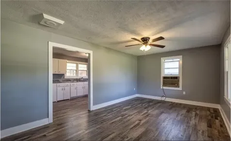 3352 Dunmor Deer Lick Road Lewisburg KY 42256