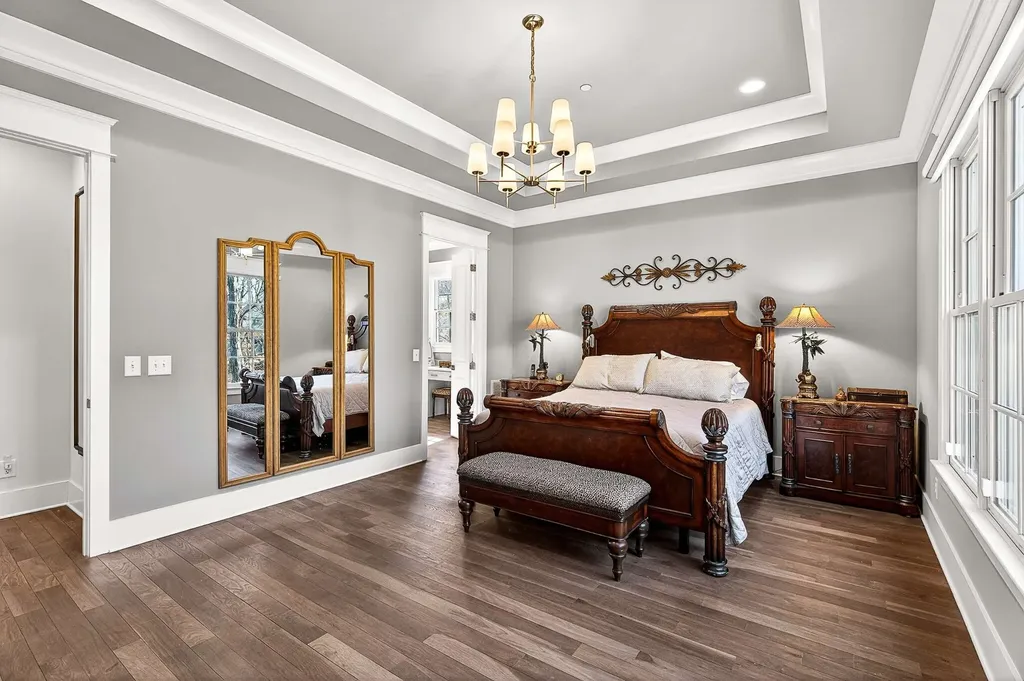 6732 Darden Place Nashville TN 37205