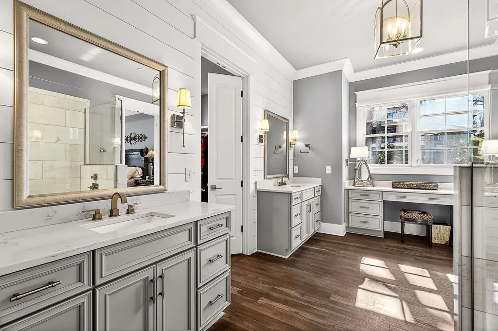 6732 Darden Place Nashville TN 37205