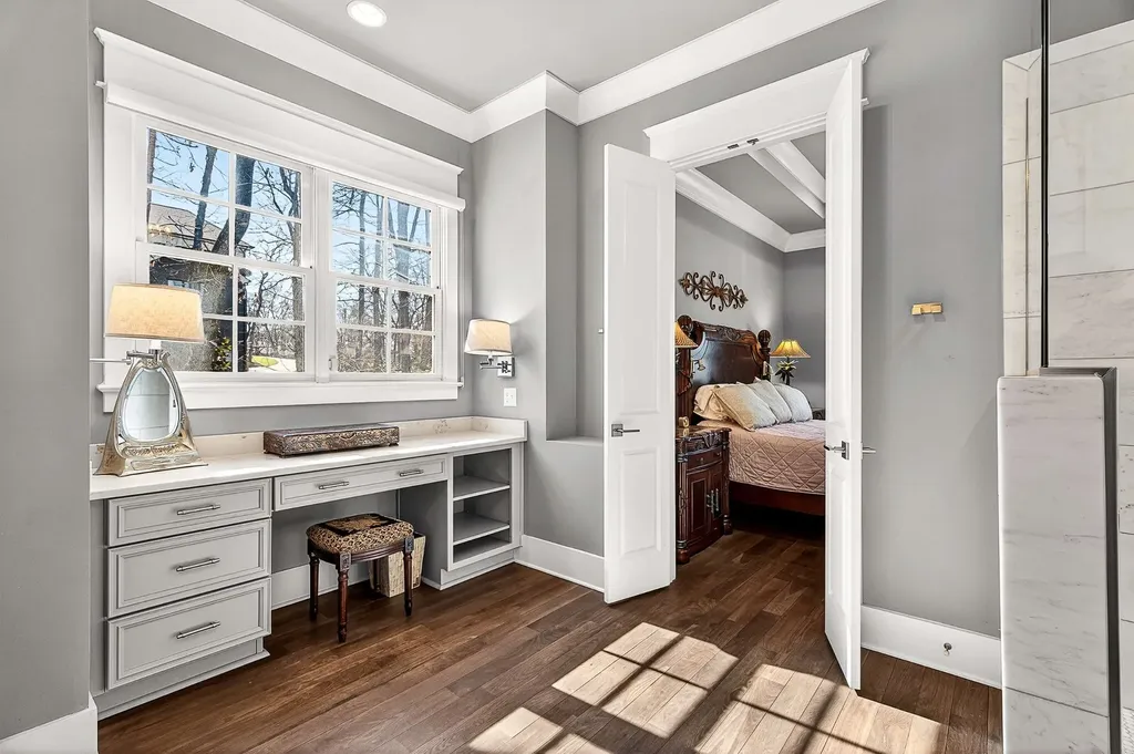 6732 Darden Place Nashville TN 37205
