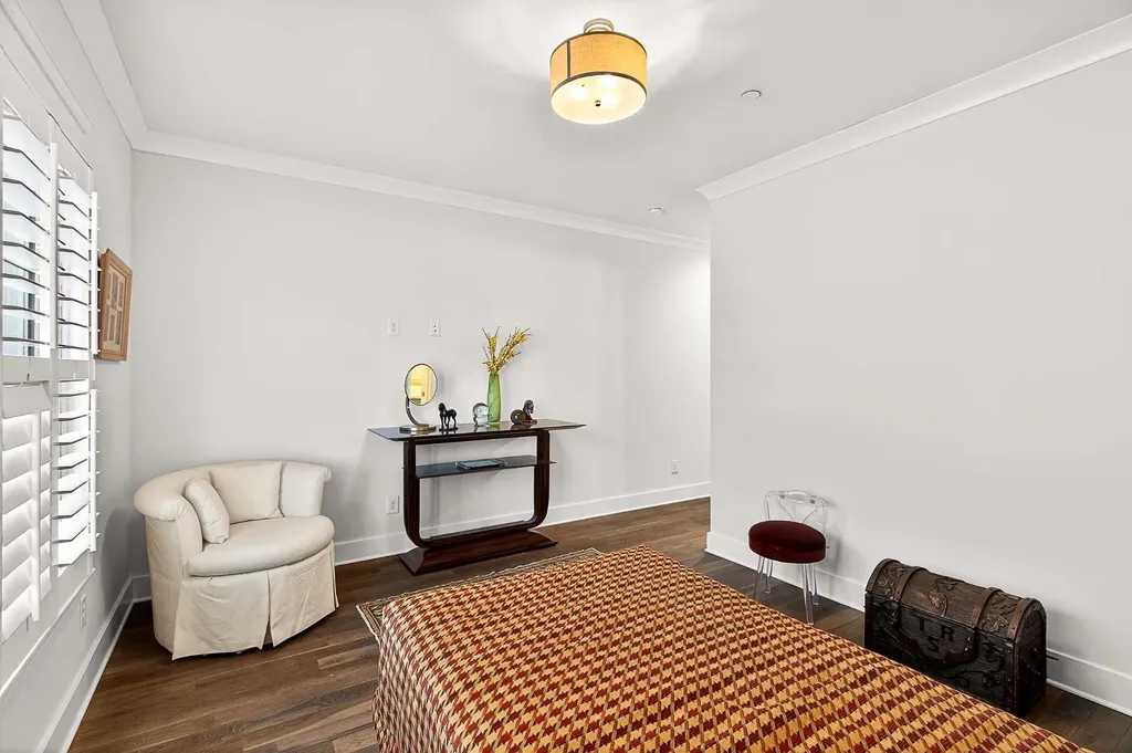 6732 Darden Place Nashville TN 37205