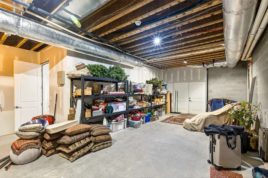 6732 Darden Place Nashville TN 37205