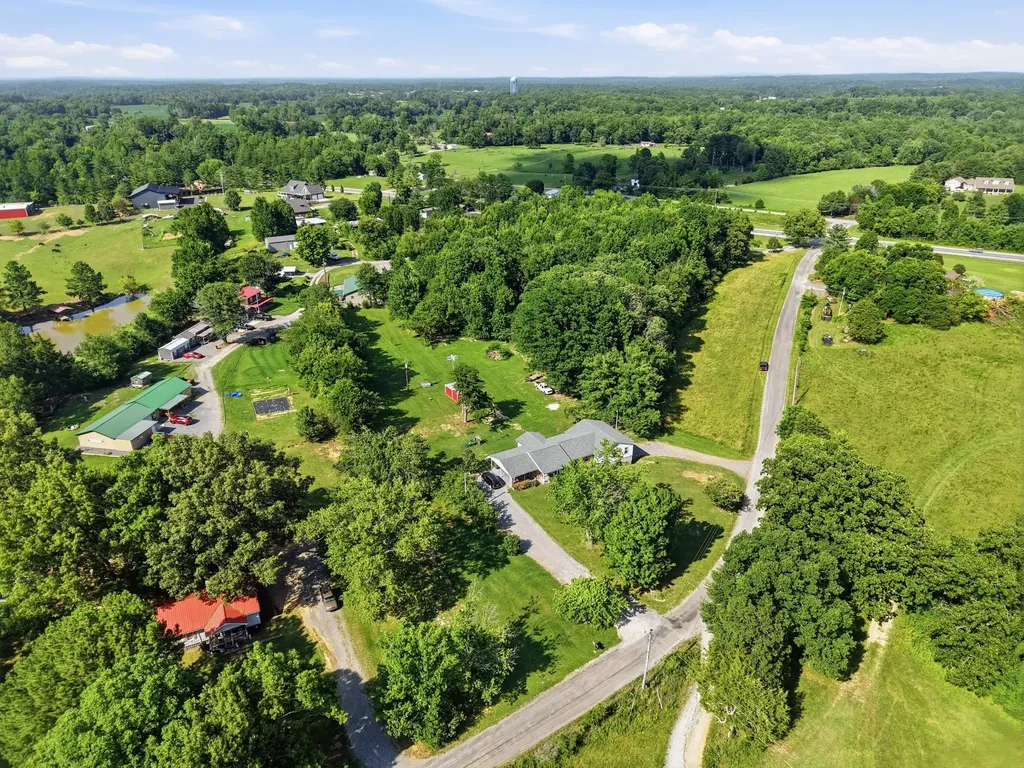 5759 Green Road Bloomington Springs TN 38545
