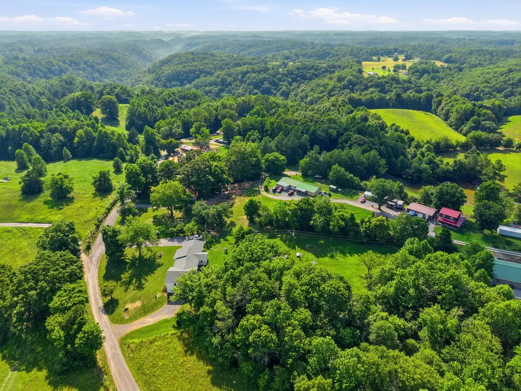 5759 Green Road Bloomington Springs TN 38545