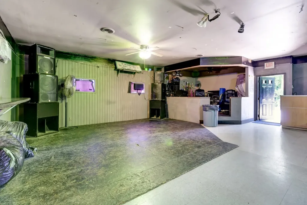 2700 Tucker Road Nashville TN 37218