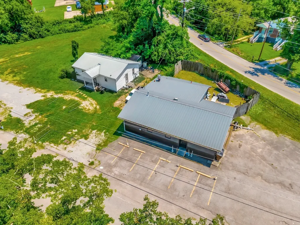 2700 Tucker Road Nashville TN 37218
