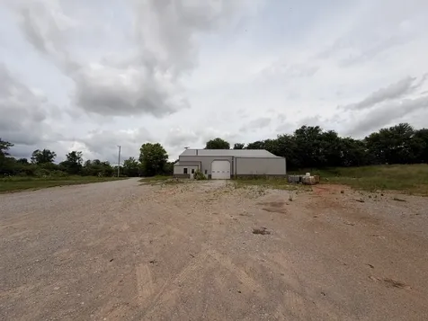 2196 Carneal Lane Oak Grove KY 42262