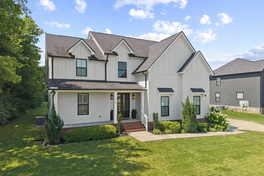 2744 Morrow Lane Columbia TN 38401