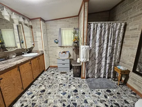 1142 Trace Creek Road Whitleyville TN 38588
