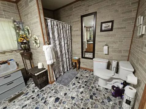 1142 Trace Creek Road Whitleyville TN 38588