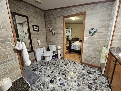 1142 Trace Creek Road Whitleyville TN 38588