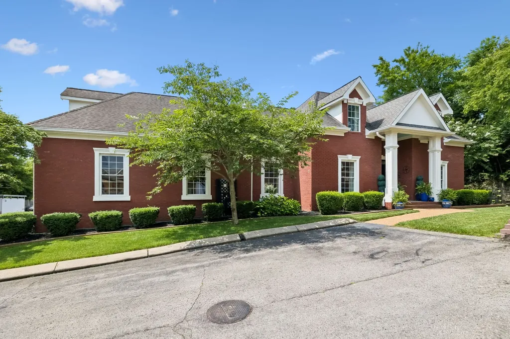 314 W 6th Street Columbia TN 38401