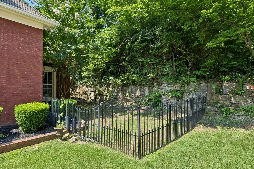 314 W 6th Street Columbia TN 38401