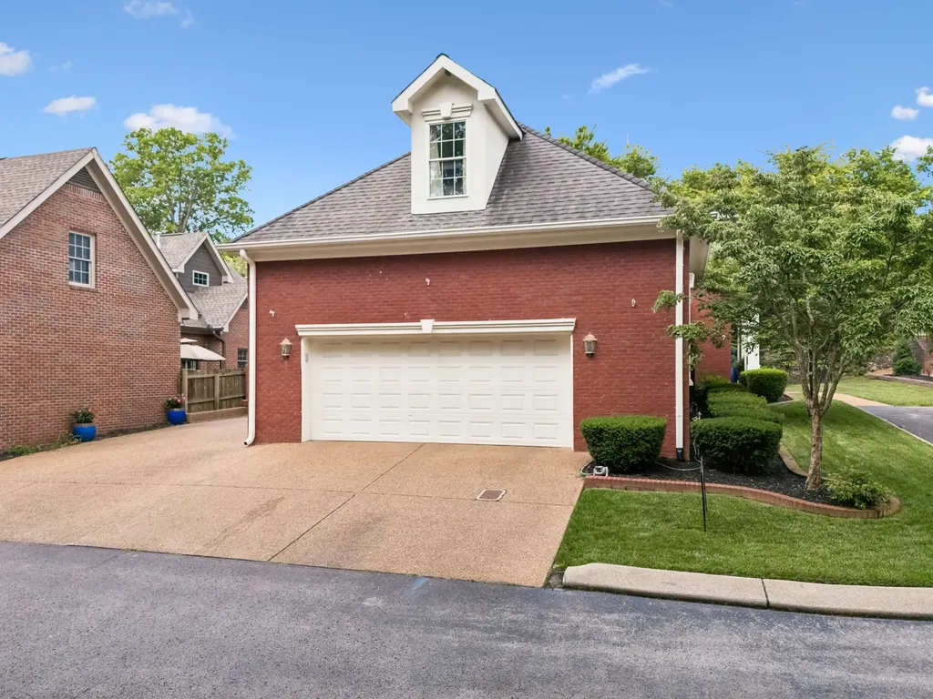 314 W 6th Street Columbia TN 38401