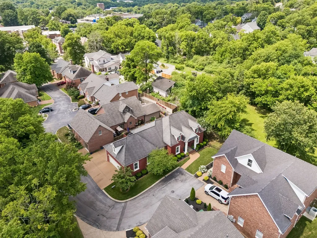 314 W 6th Street Columbia TN 38401