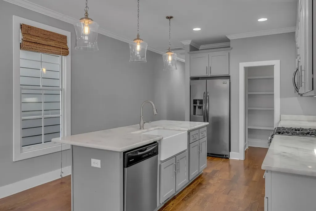 2434 Inga Street Nashville TN 37206