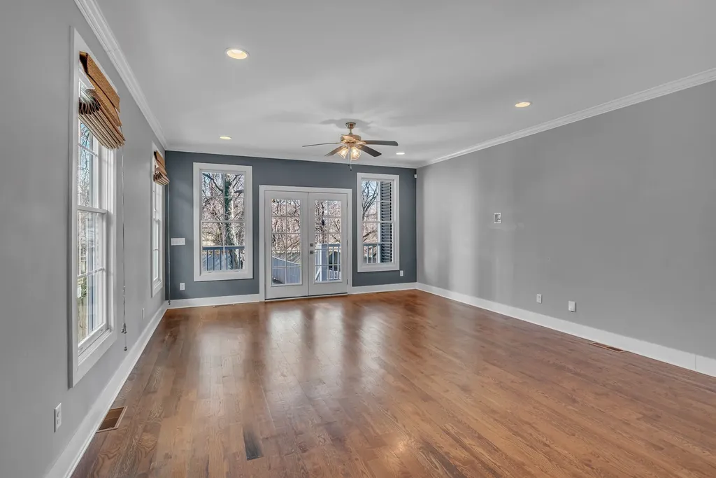 2434 Inga Street Nashville TN 37206