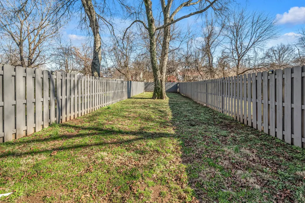 2434 Inga Street Nashville TN 37206