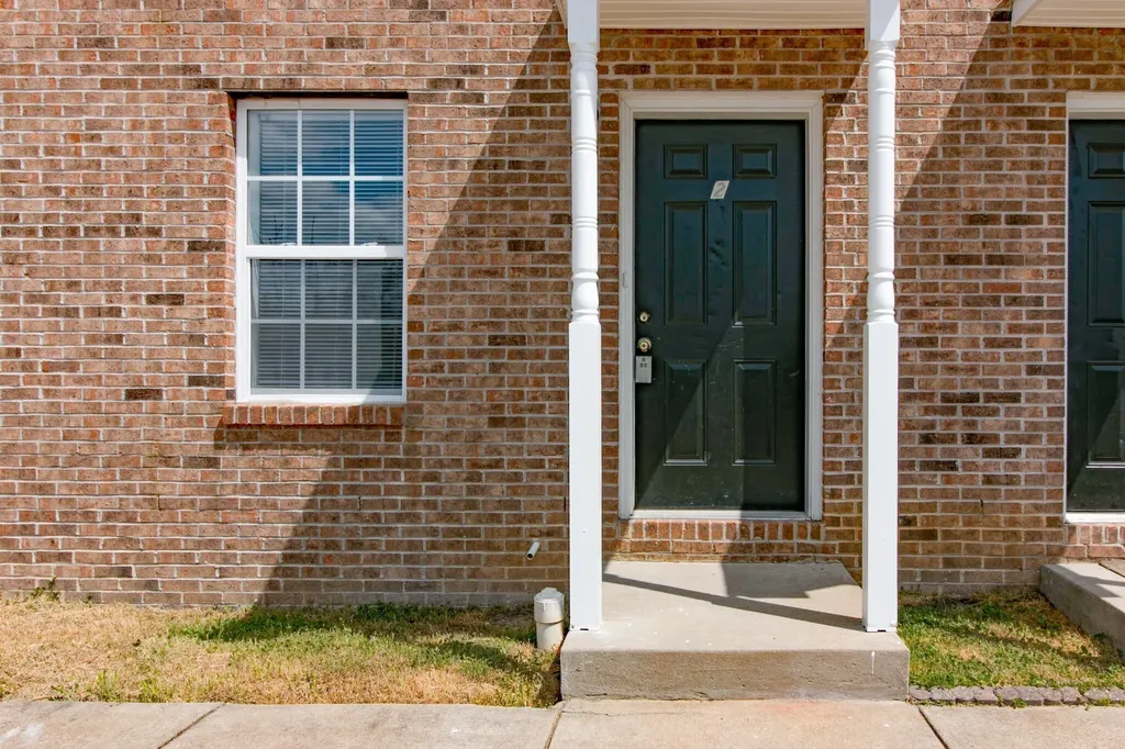 821 Oak Arbor Court Clarksville TN 37040