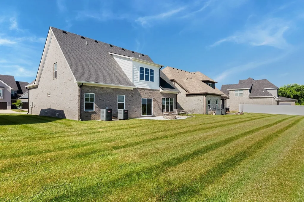 522 Mcchrystal Drive Murfreesboro TN 37129