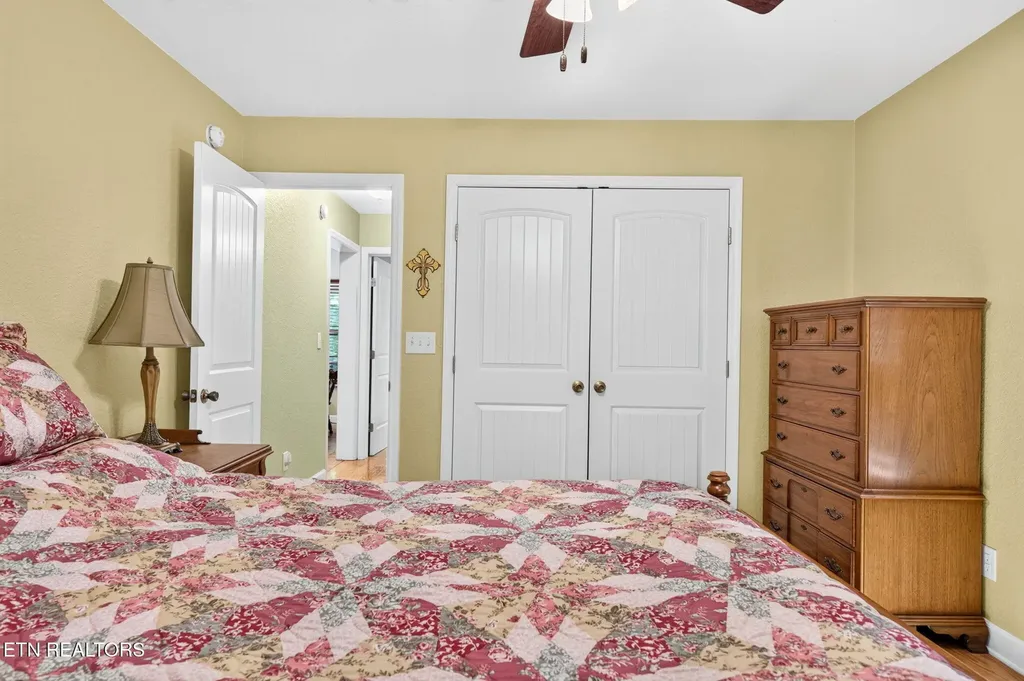 1007 Parkstown Extension Wilder TN 38589