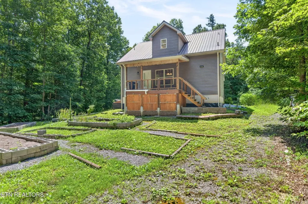 1007 Parkstown Extension Wilder TN 38589
