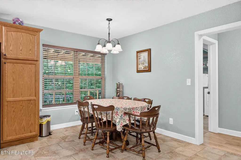 1007 Parkstown Extension Wilder TN 38589